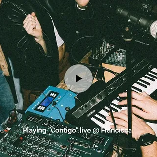 Playing “Contigo” live @ Francisca